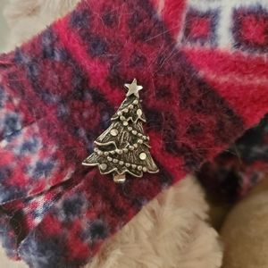 Christmas tree pin